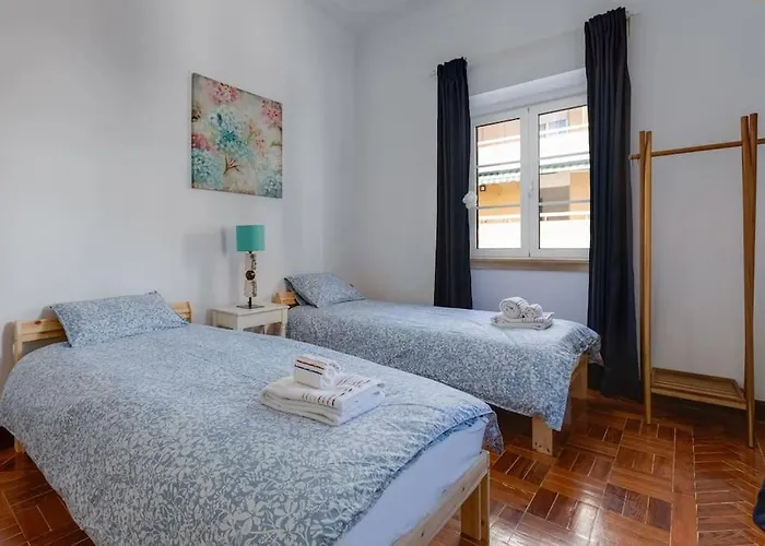Casa Lotus - Requinte E Bom Gosto Para 6 Pessoas No Coracao De Faro